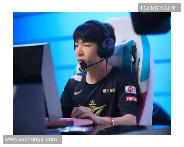 T1对TES的强势反击令人震惊赛场气氛瞬间紧张升级