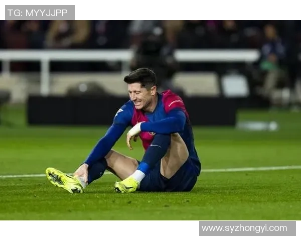 莱万罚失点球却不影响巴萨逆转胜利稳居西甲榜首再添三分 莱万罚失点球却不影响巴萨逆转胜利稳居西甲榜首再添三分